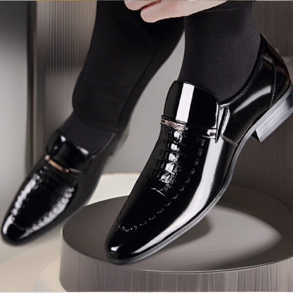 Men's Shoes New Crocodile Pattern Plus Size Patent Leather - Image 8